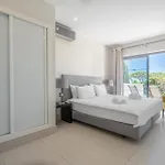Daire Pine Hills With Pool By Homing *