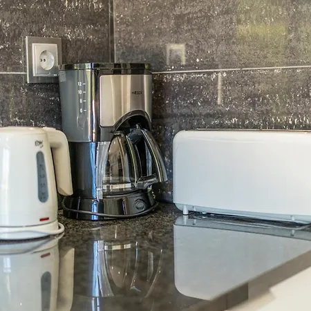 Apartment Pine Hills With Pool By Homing