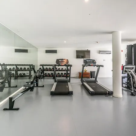 아파트 Pine Hills With Pool By Homing